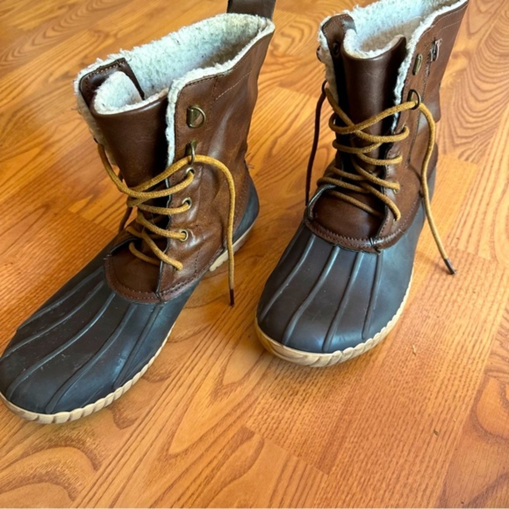 Duck Boots